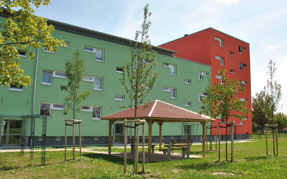 Etagenwohnung Zwickau Eckersbach - 2 Zimmer, 42 m&sup2;, 273&euro; | Angebot:25668565