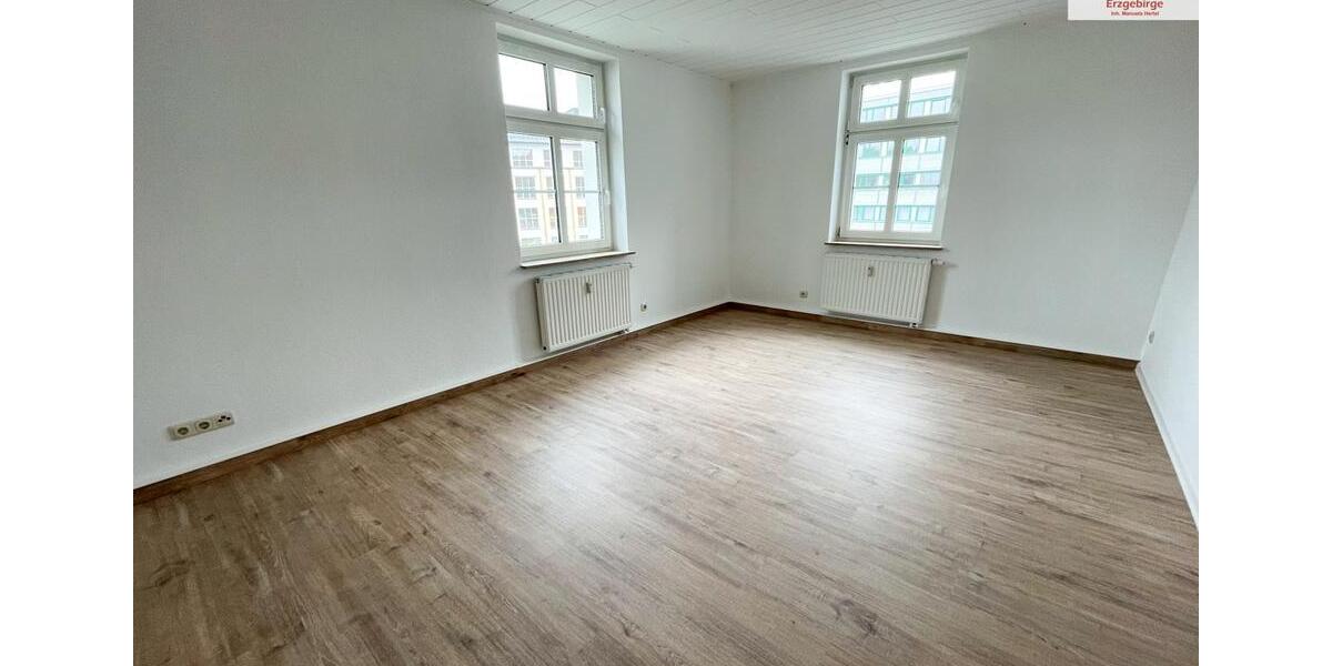 Etagenwohnung Gornsdorf - 2 Zimmer, 61 m&sup2;, 350&euro; | Angebot:23713780