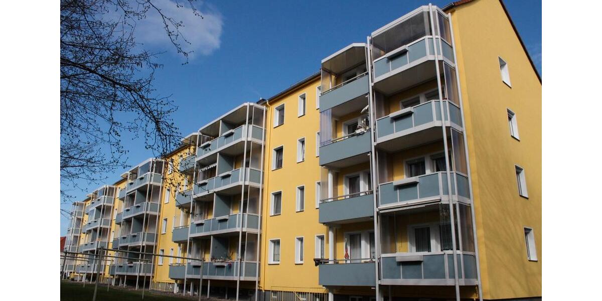 Etagenwohnung Reichenbach im Vogtland - 2 Zimmer, 50 m&sup2;, 256&euro; | Angebot:26676996