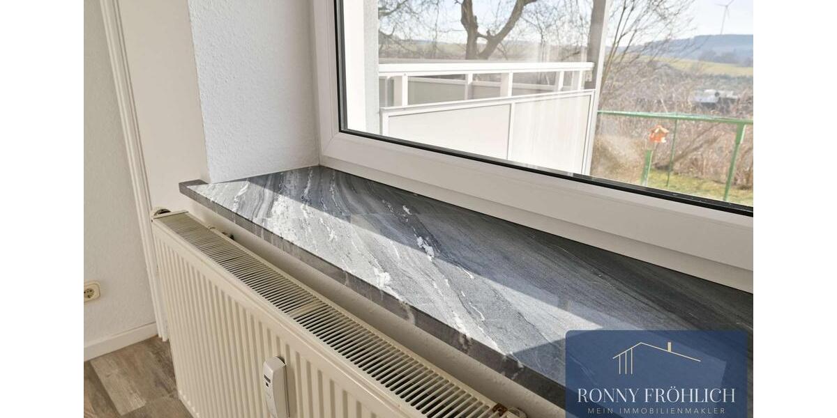 Etagenwohnung Reichenbach im Vogtland - 3 Zimmer, 64 m&sup2;, 450&euro; | Angebot:25271882