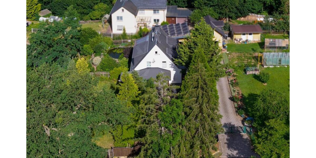 Charmante Doppelhaushälfte mit moderner Wärmepumpe, Wintergarten & gepflegtem Grundstück in BergaElster - Doppelhaushälfte Berga | Angebot:27056718