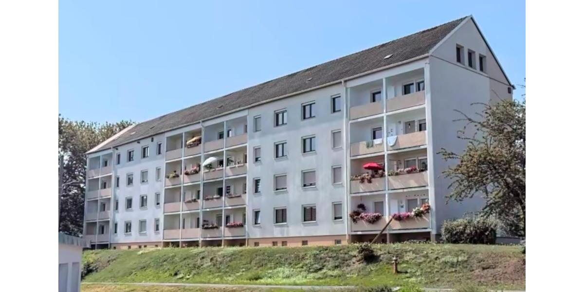 Etagenwohnung Crimmitschau - 3 Zimmer, 54 m&sup2;, 350&euro; | Angebot:25419562