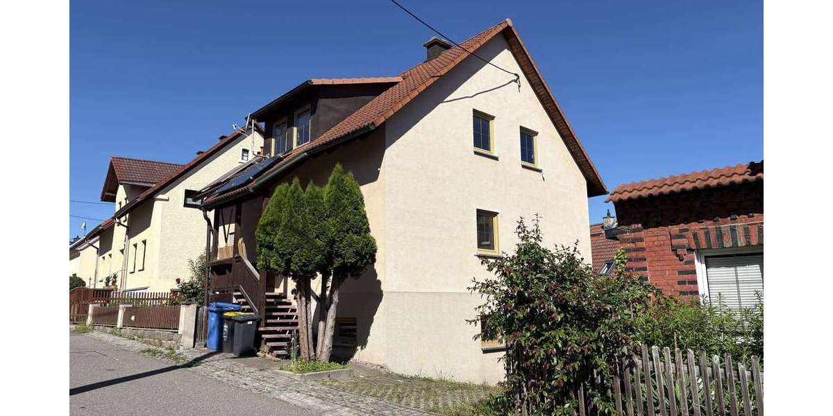 Einfamilienhaus Zwickau Neuplanitz - 6 Zimmer, 148 m&sup2;, 178.000&euro; | Angebot:26947395