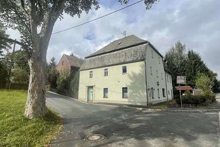 Haus Hirschfeld - 12 Zimmer, 181 m&sup2;, 360.000&euro; | Angebot:18798619