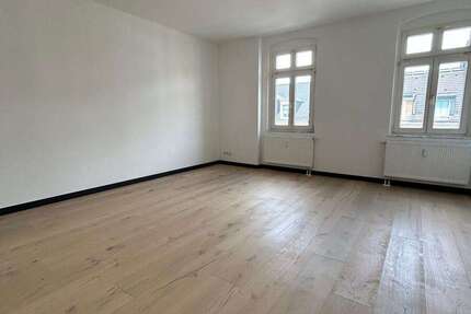 Wohnung Zwickau Nordvorstadt - 3 Zimmer, 75 m&sup2;, 563&euro; | Angebot:26021524