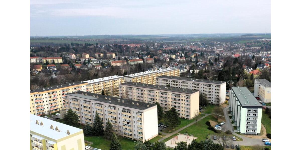 Erdgeschoßwohnung Crimmitschau - 3 Zimmer, 56 m&sup2;, 355&euro; | Angebot:25418318