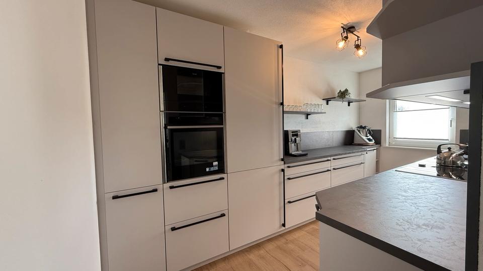 Etagenwohnung Oelsnitz (Erzgebirge) - 3 Zimmer, 68 m&sup2;, 169.000&euro; | Angebot:24370434