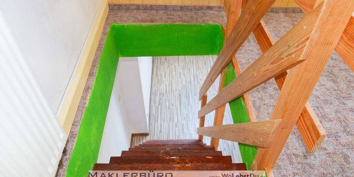 Etagenwohnung Greiz - 4 Zimmer, 80 m&sup2;, 350&euro; | Angebot:25666530