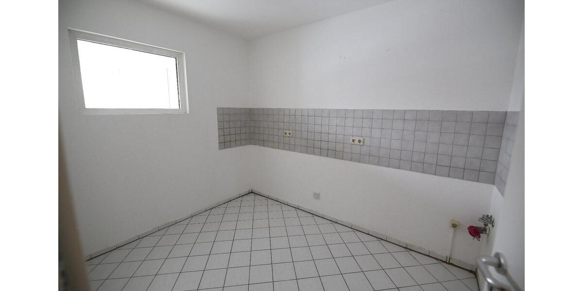Etagenwohnung Zwickau Auerbach - 1 Zimmer, 44 m&sup2;, 39.000&euro; | Angebot:25404702
