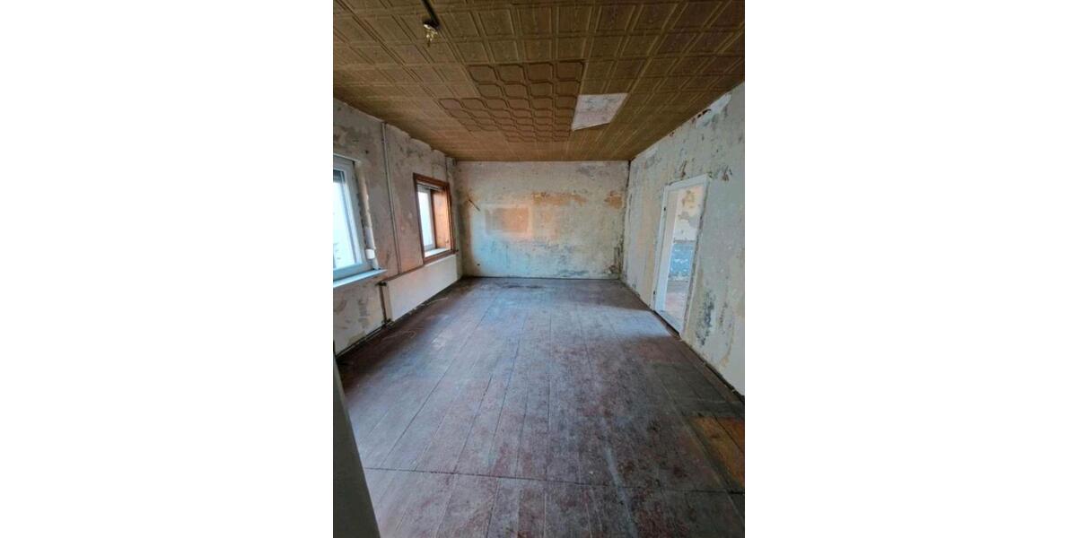 Reihenhaus Meerane - 4 Zimmer, 100 m&sup2;, 19.500&euro; | Angebot:24474544