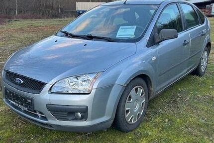 Ford Focus 144.914 km 1.450 &euro; Mylau 08499