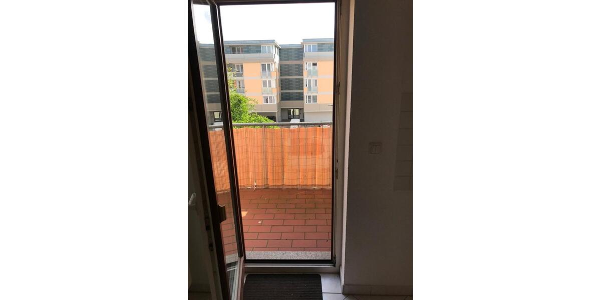 Etagenwohnung Zwickau - 2 Zimmer, 55 m&sup2;, 370&euro; | Angebot:24878691