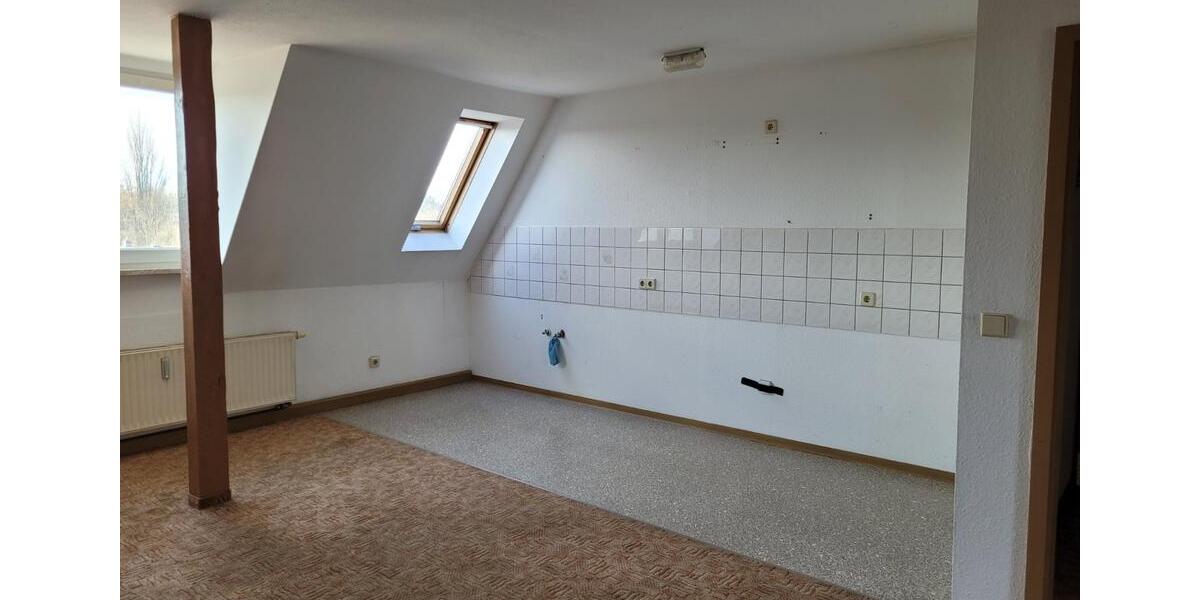 Etagenwohnung Crimmitschau - 2 Zimmer, 55 m&sup2;, 275&euro; | Angebot:25714821