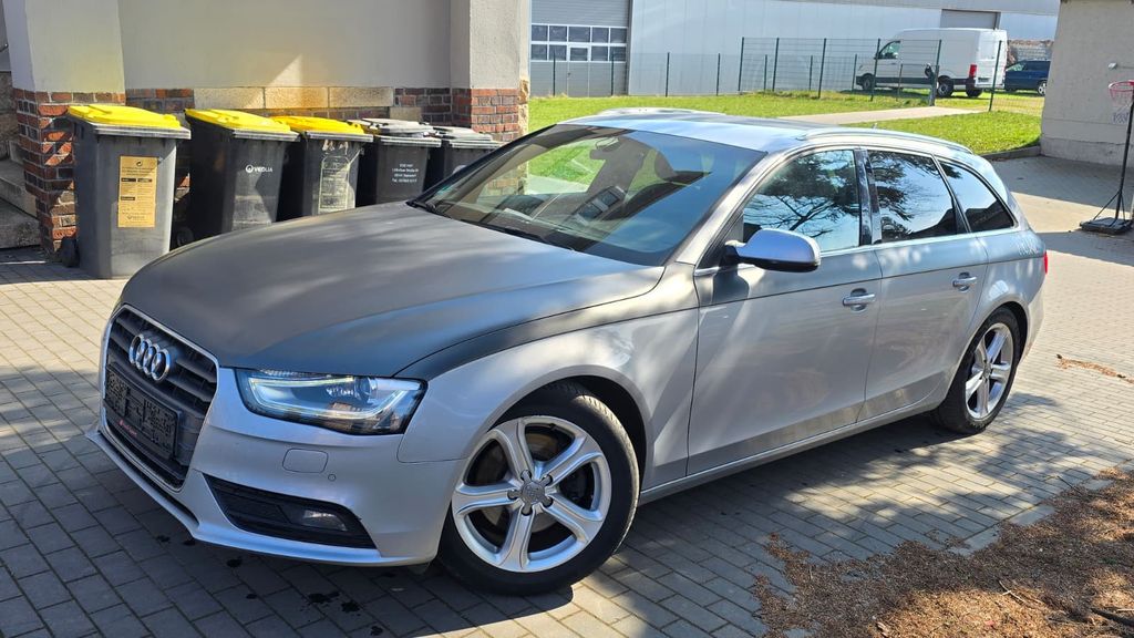 Audi A4 295.000 km 6.200 &euro; Zwickau 08056