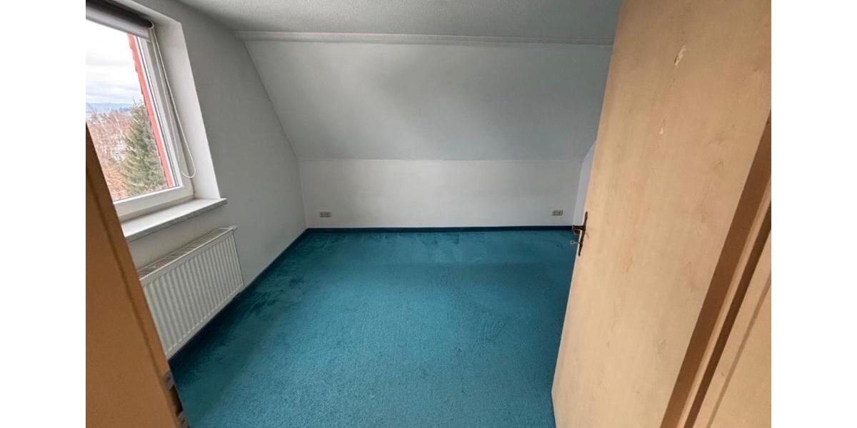 Etagenwohnung Auerbach/Vogtland Vogtland - 4 Zimmer, 99 m&sup2;, 650&euro; | Angebot:24901875