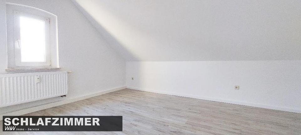 Dachgeschoßwohnung Zwickau Zwickau-Nord - 3 Zimmer, 83 m&sup2;, 551&euro; | Angebot:24612275