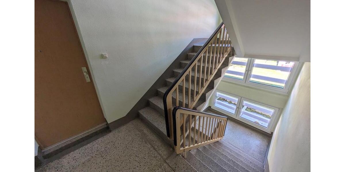 Etagenwohnung Limbach-Oberfrohna Oberfrohna - 3 Zimmer, 60 m&sup2;, 375&euro; | Angebot:26681014