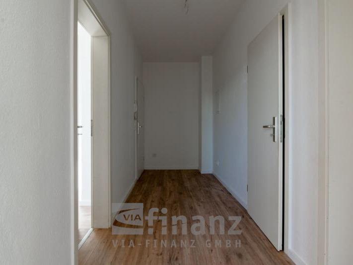 Etagenwohnung Hohenstein-Ernstthal Ernstthal - 3 Zimmer, 69 m&sup2;, 378&euro; | Angebot:23115356