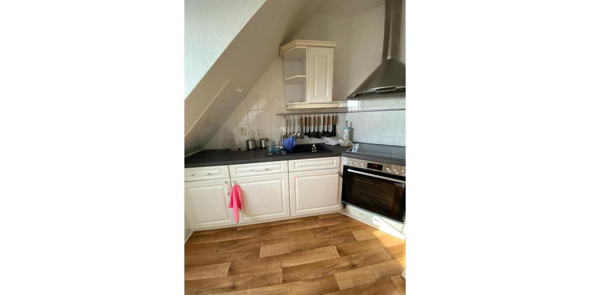 Etagenwohnung Gößnitz - 3 Zimmer, 64 m&sup2;, 352&euro; | Angebot:25646906