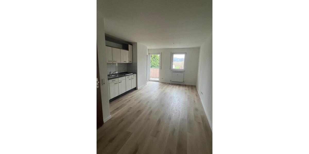 Etagenwohnung Hohenstein-Ernstthal Ernstthal - 2 Zimmer, 42 m&sup2;, 240&euro; | Angebot:25720222