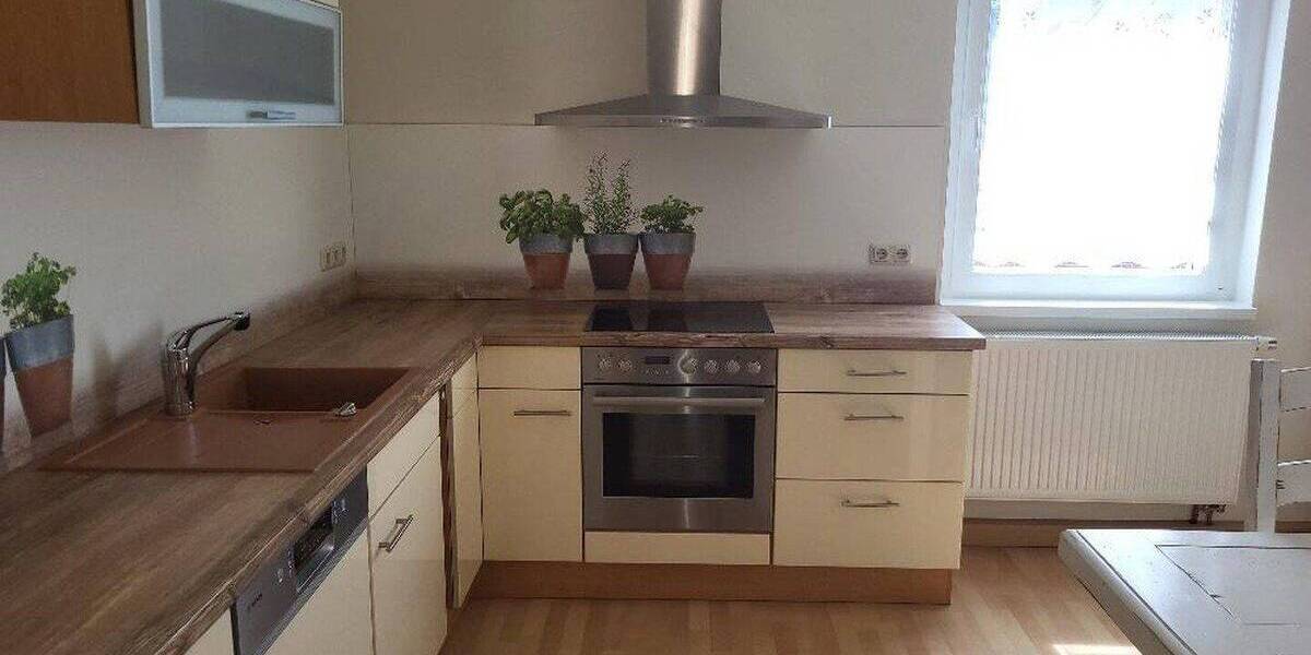 Mehrfamilienhaus, Wohnhaus Treuen - 1 Zimmer, 200 m&sup2;, 290.000&euro; | Angebot:26915821