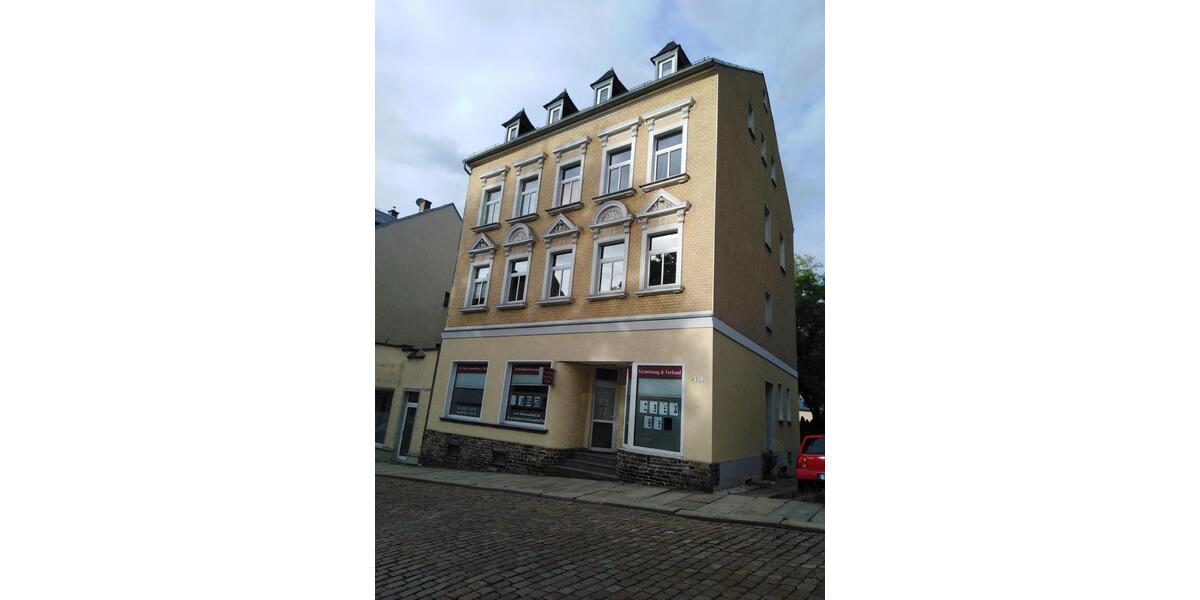 Dachgeschoßwohnung Glauchau - 4 Zimmer, 91 m&sup2;, 450&euro; | Angebot:25921332