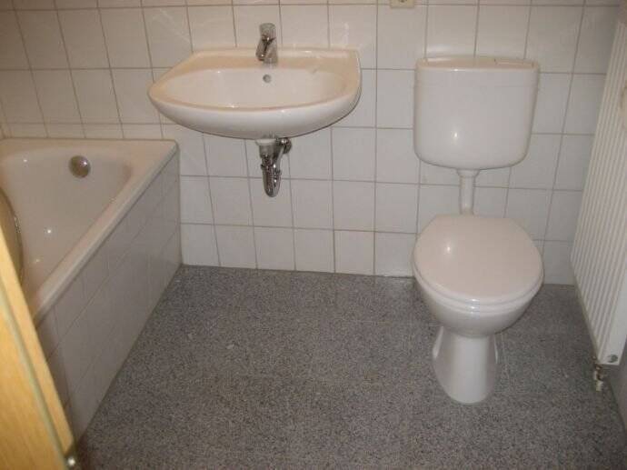 Etagenwohnung Limbach-Oberfrohna Oberfrohna - 2 Zimmer, 51 m&sup2;, 355&euro; | Angebot:25777726