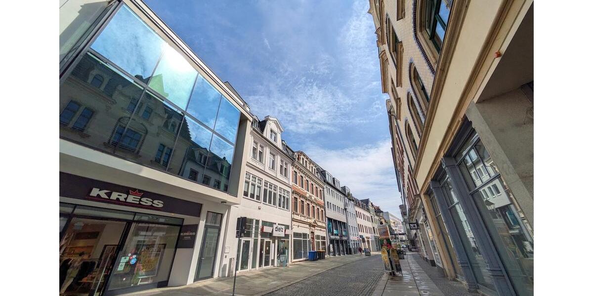 Etagenwohnung Zwickau - 2 Zimmer, 83 m&sup2;, 800&euro; | Angebot:26008215