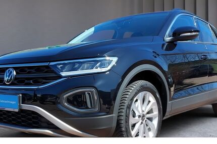 VW T-Roc 17.526 km 23.490 &euro; Aue 08280