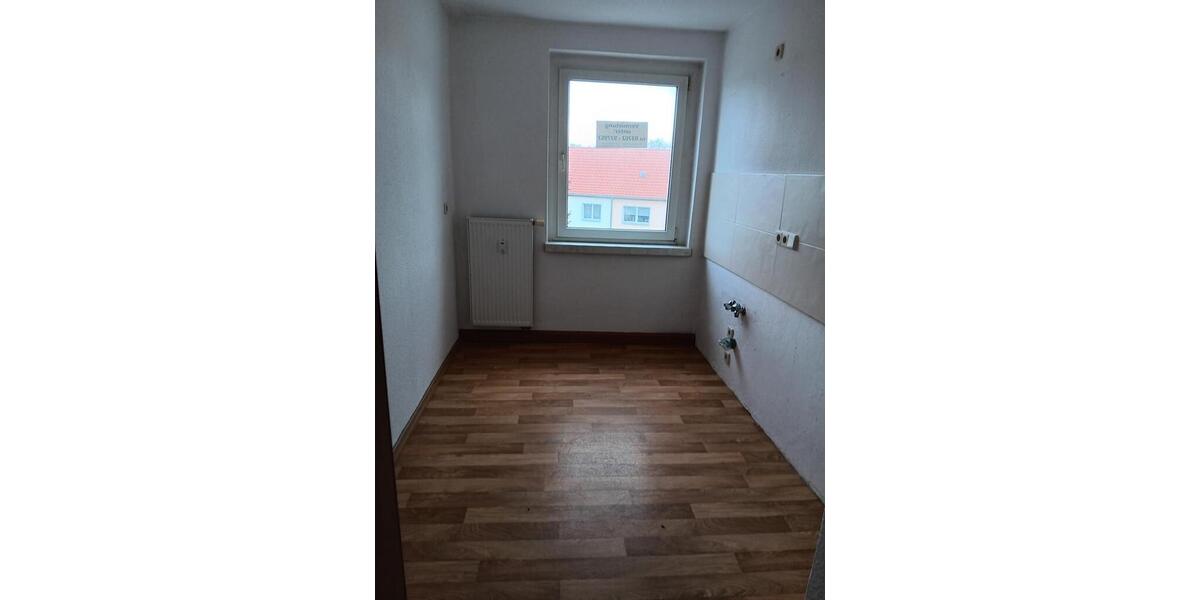 Etagenwohnung Neukirchen/Pleiße Pleiße - 3 Zimmer, 58 m&sup2;, 319&euro; | Angebot:25219053