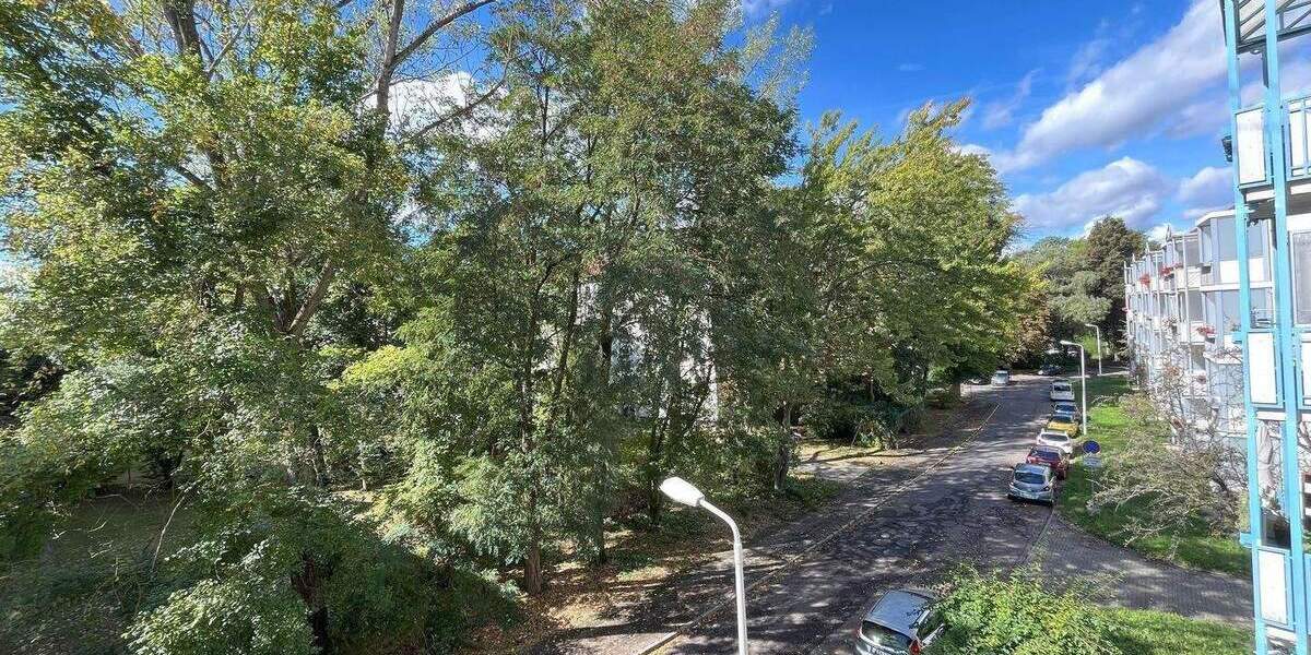 Etagenwohnung Zwickau Eckersbach - 3 Zimmer, 60 m&sup2;, 299&euro; | Angebot:25849011