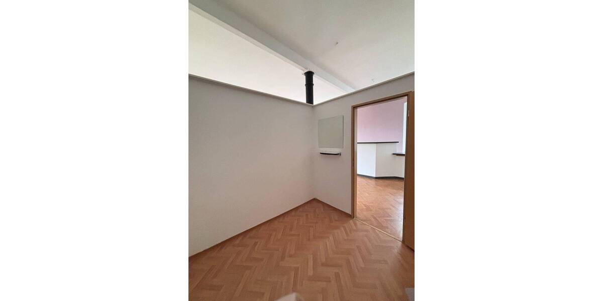 Gewerbeobjekt Ronneburg - 3 Zimmer, 90 m&sup2;, 270&euro; | Angebot:25770092