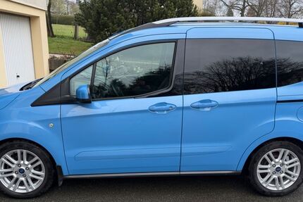 Ford Tourneo Courier 44.759 km 10.900 &euro; Coschütz 07985