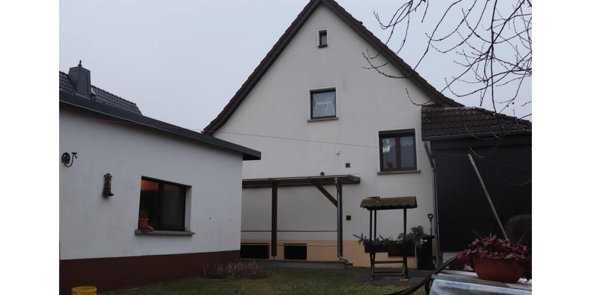 Einfamilienhaus Glauchau - 3 Zimmer, 100 m&sup2;, 159.000&euro; | Angebot:25872621