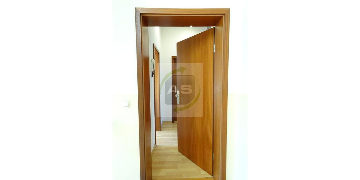 Etagenwohnung Zwickau Zwickau-Nord - 2 Zimmer, 49 m&sup2;, 320&euro; | Angebot:26058048