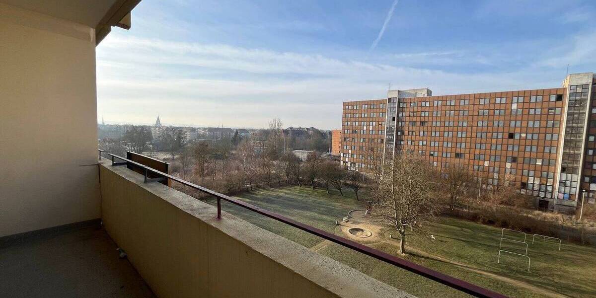 Etagenwohnung Zwickau Pölbitz - 3 Zimmer, 70 m&sup2;, 319&euro; | Angebot:26066267