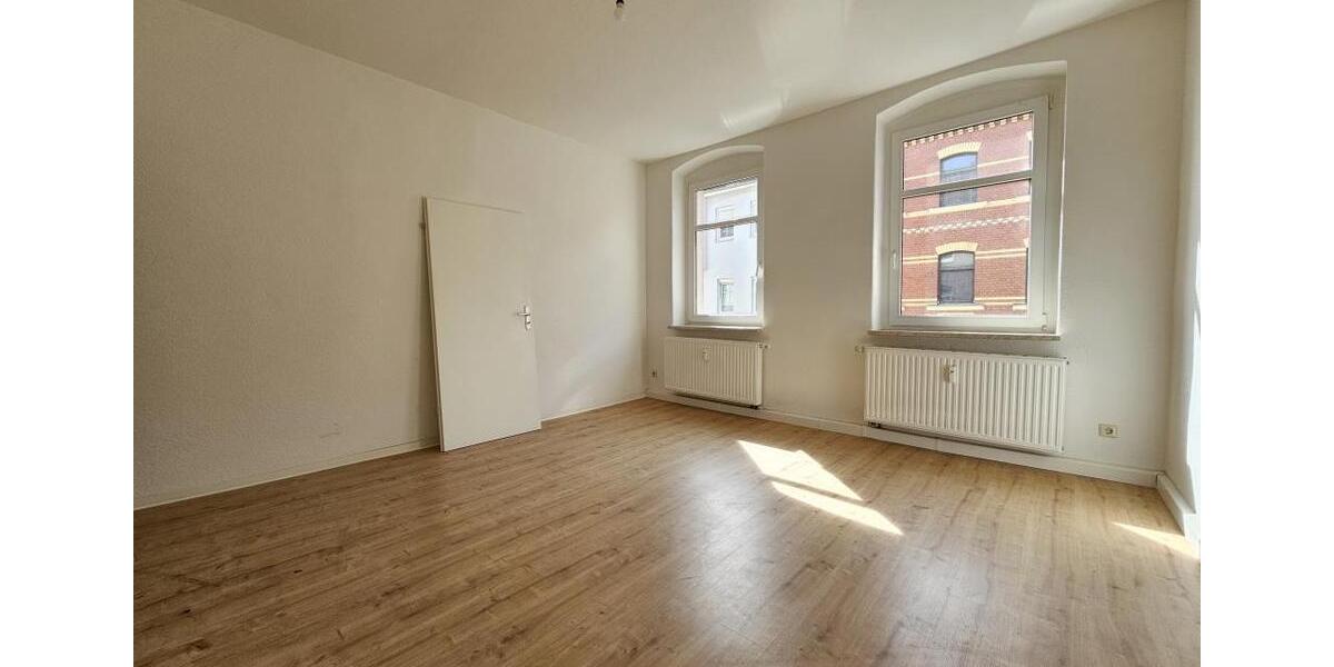 Etagenwohnung Zwickau Zwickau-West - 2 Zimmer, 43 m&sup2;, 258&euro; | Angebot:25362080