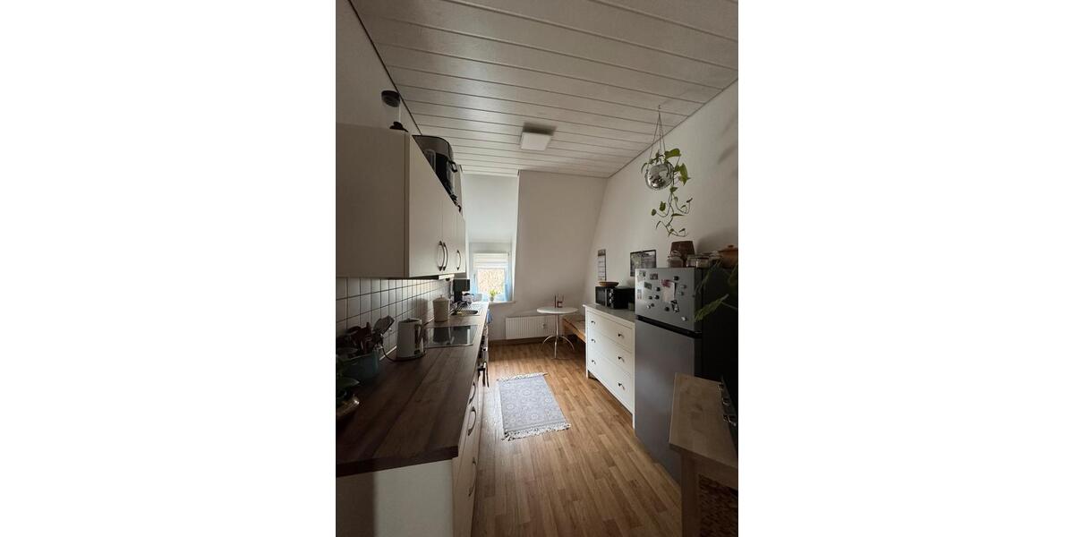 Dachgeschoßwohnung Aue-Bad Schlema Bad Schlema - 2.5 Zimmer, 61 m&sup2;, 336&euro; | Angebot:25872866