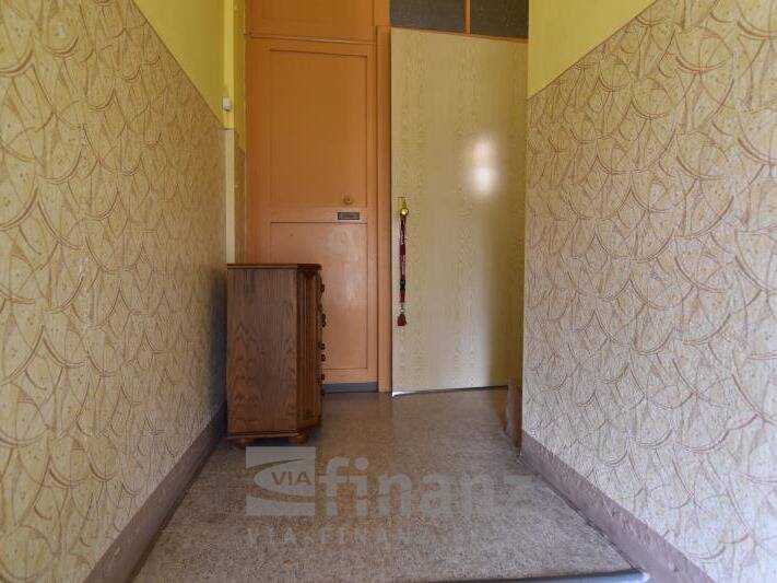 Mehrfamilienhaus, Wohnhaus Lichtentanne - 1 Zimmer, 227 m&sup2;, 75.000&euro; | Angebot:25780212