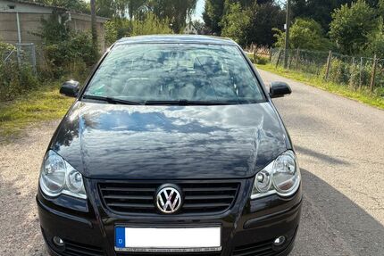 VW Polo 58.000 km 3.399 &euro; Mülsen 08132