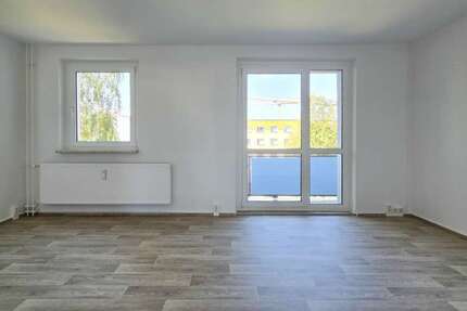 Wohnung Zwickau Neuplanitz - 2 Zimmer, 58 m&sup2;, 371&euro; | Angebot:27350474