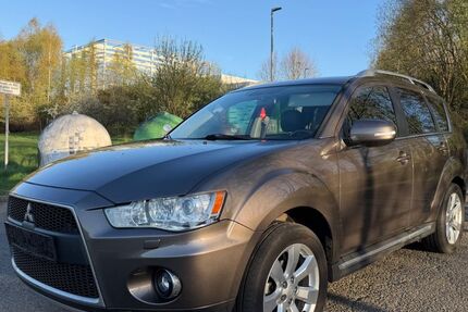 Mitsubishi Outlander 224.445 km 4.990 &euro; Schwarzenberg 08340