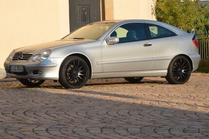 Mercedes-Benz C 180 129.000 km 5.475 &euro; Reichenbach 08468