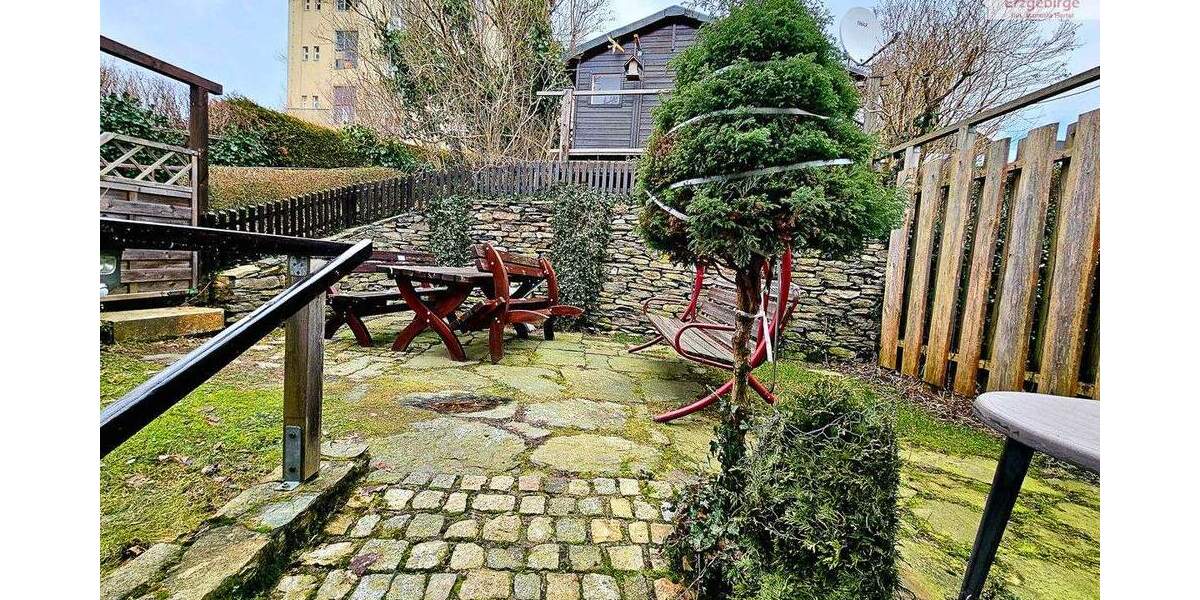 Mehrfamilienhaus, Wohnhaus Grünhain / Beierfeld Grünhain - 8 Zimmer, 200 m&sup2;, 269.000&euro; | Angebot:25688219