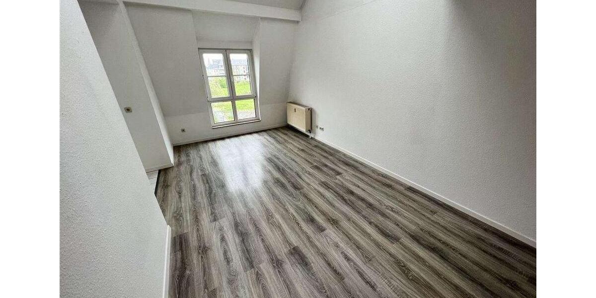 Maisonettenwohnung Zwickau Zwickau-Nord - 2 Zimmer, 67 m&sup2;, 437&euro; | Angebot:26674746
