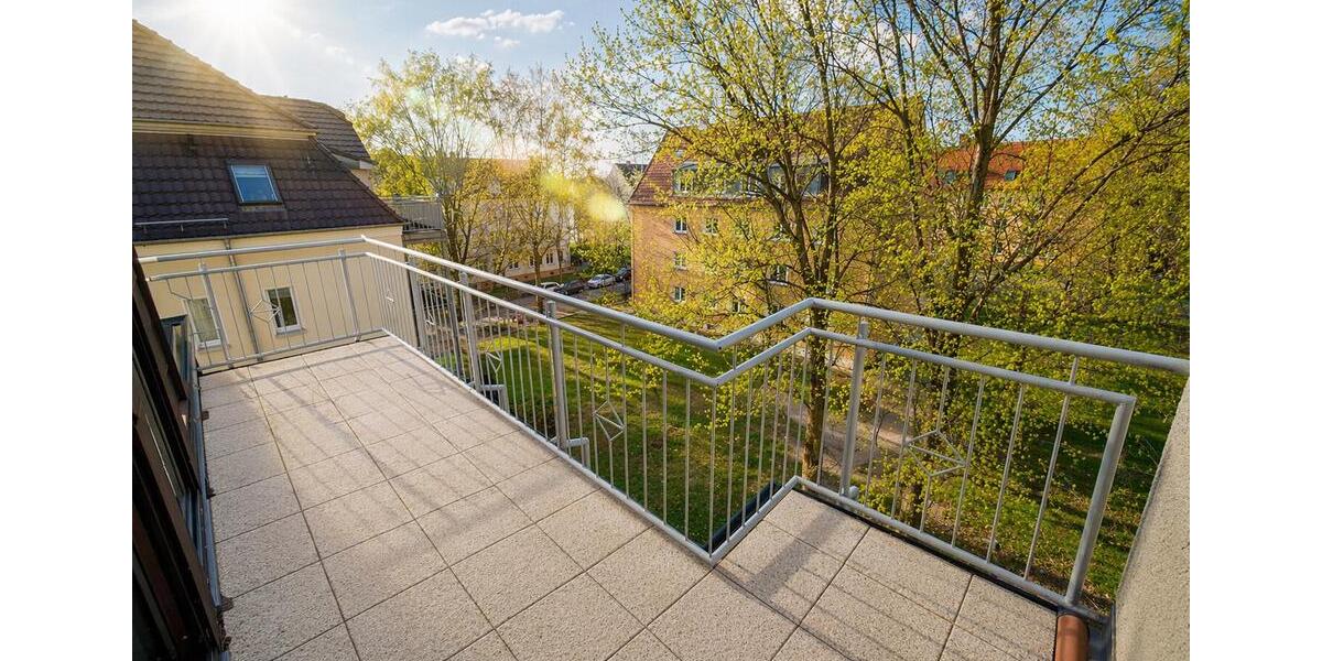 Dachgeschoßwohnung Zwickau Zwickau-West - 2 Zimmer, 48 m&sup2;, 360&euro; | Angebot:26681004