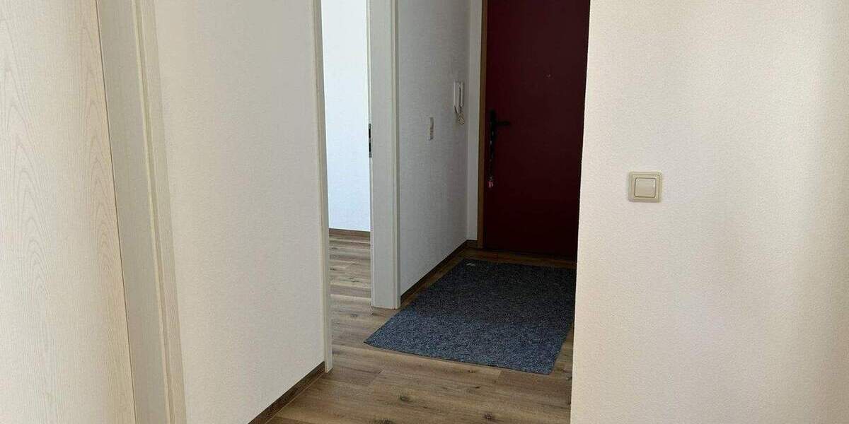 Etagenwohnung Zwickau Weißenborn - 3 Zimmer, 65 m&sup2;, 487&euro; | Angebot:25707533
