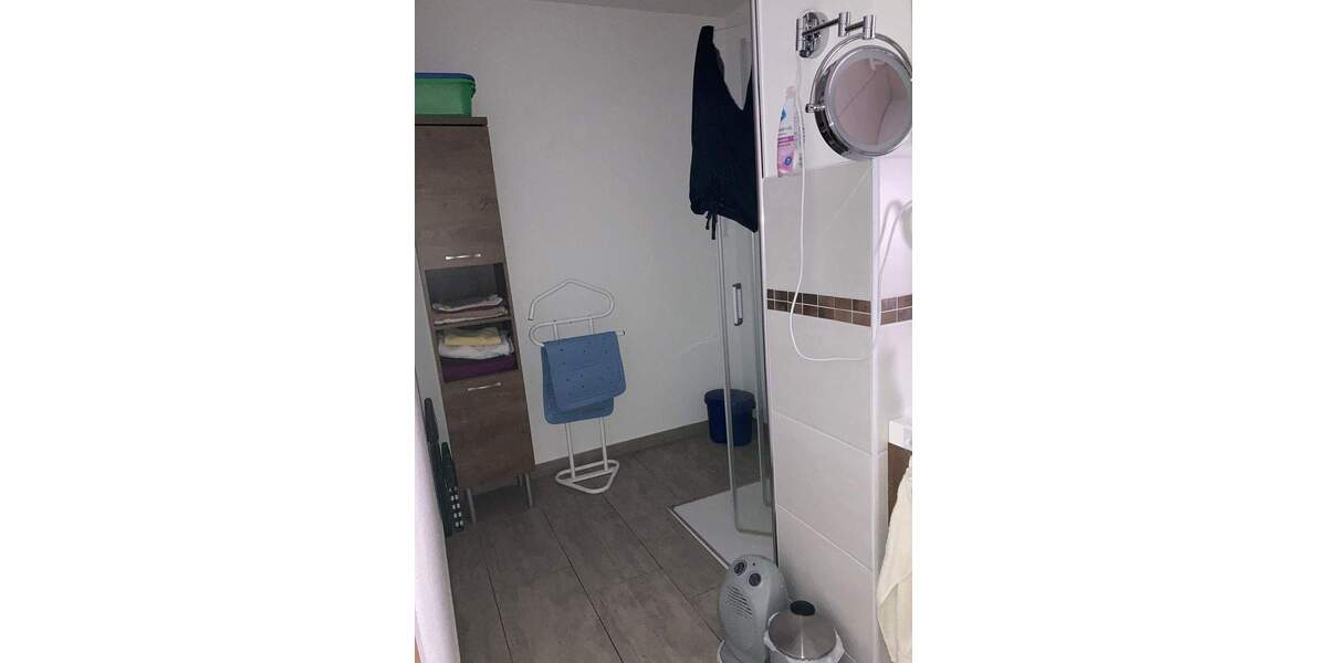 Mehrfamilienhaus, Wohnhaus Schwarzenberg/Erzgebirge Schwarzenberg - 3 Zimmer, 100 m&sup2;, 210.000&euro; | Angebot:25741904