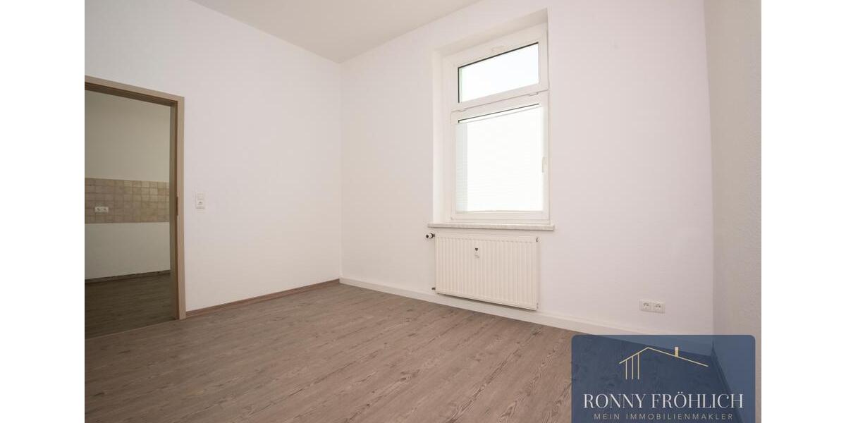 Etagenwohnung Glauchau - 3 Zimmer, 75 m&sup2;, 375&euro; | Angebot:23997229