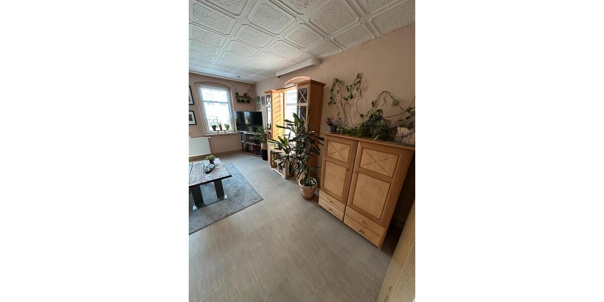 Etagenwohnung Oelsnitz (Erzgebirge) - 1 Zimmer, 37 m&sup2;, 315&euro; | Angebot:25352415